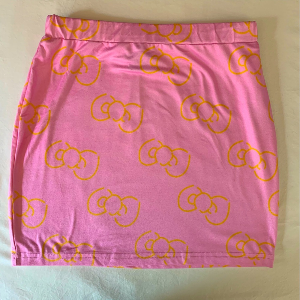XS SHEIN X Hello Kitty and Friends Bow Skirt